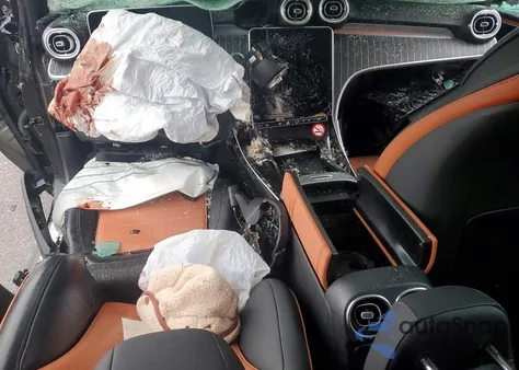 2026 Mercedes-Benz C 300 4Matic from USA, damaged, VIN W1KAF4HB9TR306068